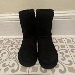 Women’s Classic Uggs